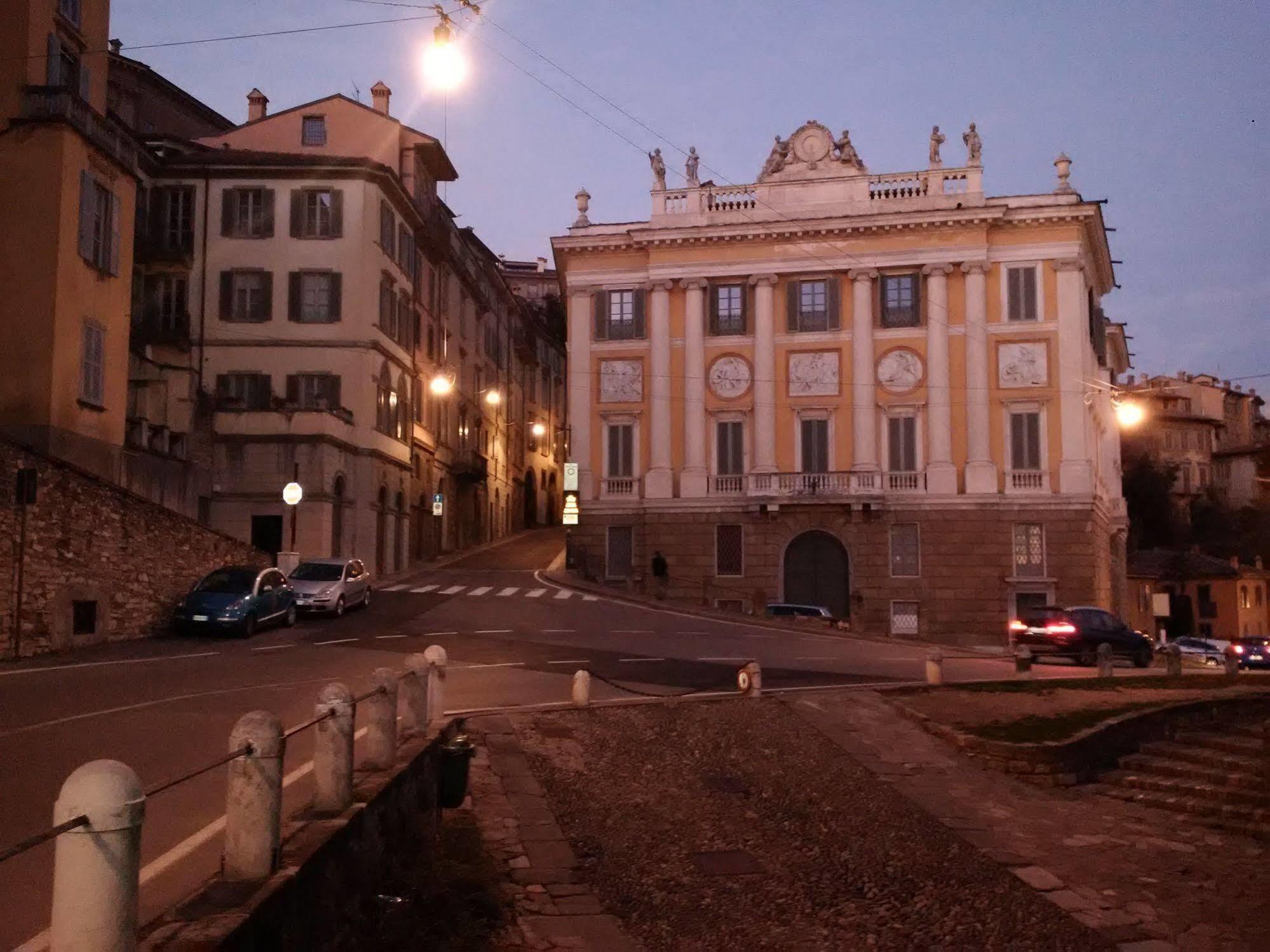 Antica Dimora Bed & Breakfast Bergamo Exterior foto